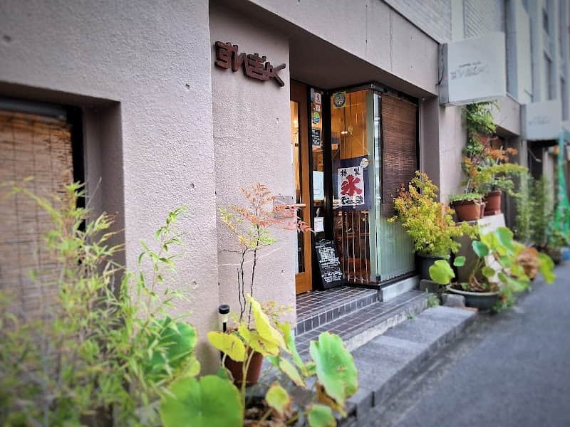 すいぎょく園の店内風景