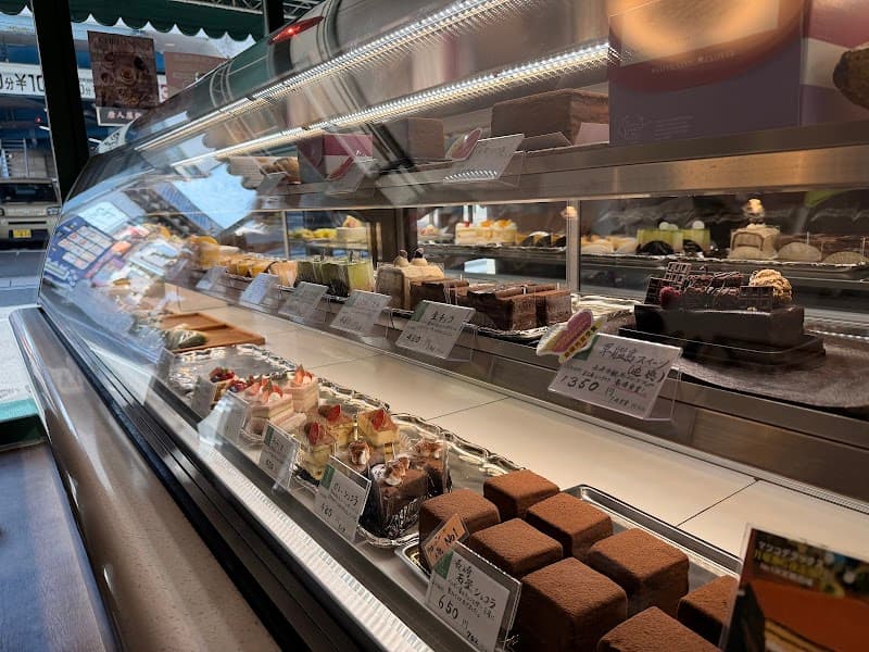 ネオクラシック クローバー 長崎籠町店の写真