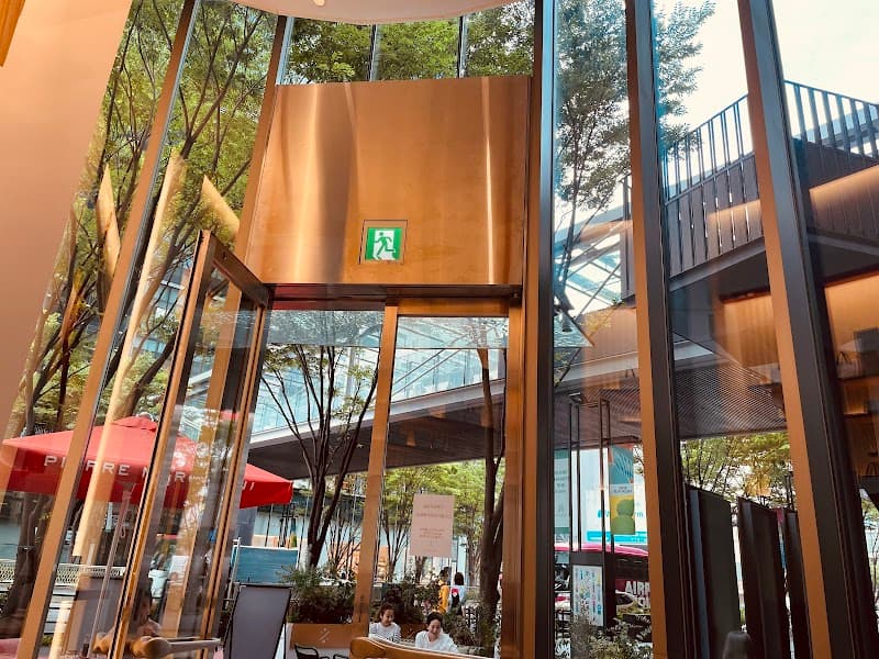 PIERRE MARCOLINI グランフロント大阪店の写真