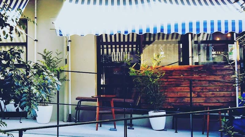 JULES VERNE COFFEEの写真