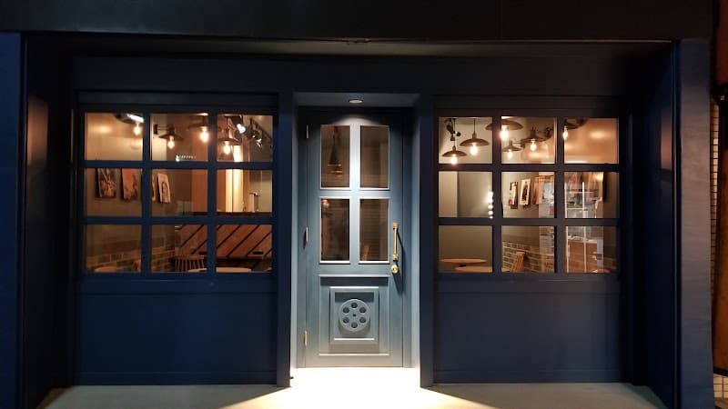 十条珈琲の店内風景