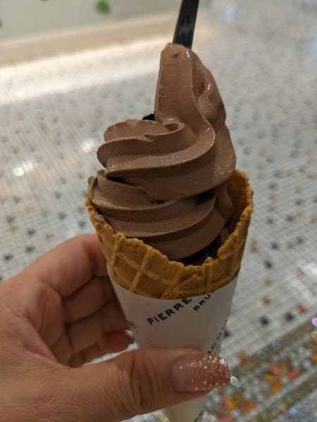 ピエール・マルコリーニ 渋谷ヒカリエ店の写真