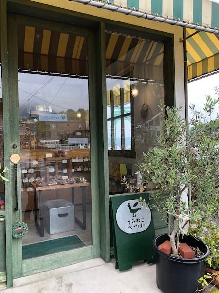 うみねこベーカリーの店内風景