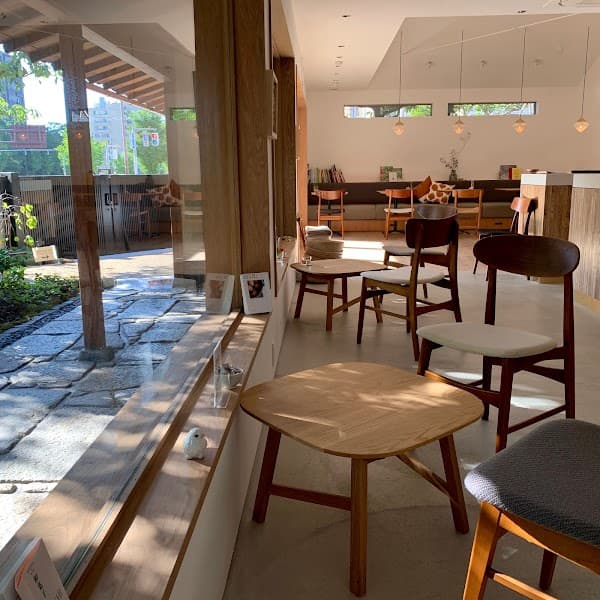 鶴屋吉信 tubara cafe
