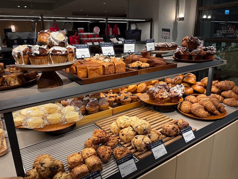 THE CITY BAKERY 銀座インズ / BAR & GRILL 銀座インズ