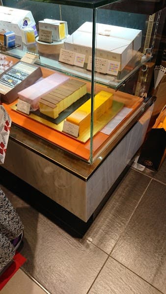 福砂屋 銀座三越店の店内風景