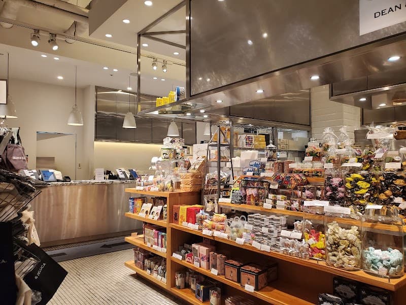 DEAN & DELUCA 名古屋