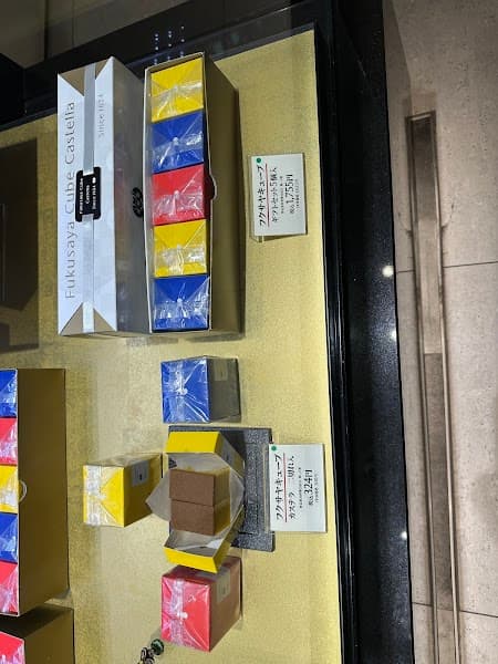 福砂屋 博多阪急店の店内風景