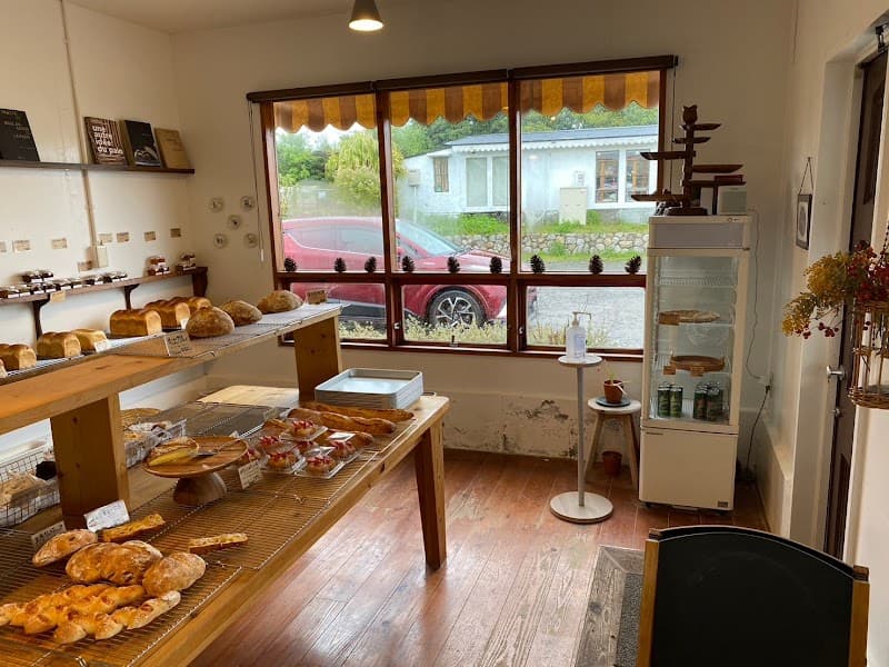 Maki’sBakery