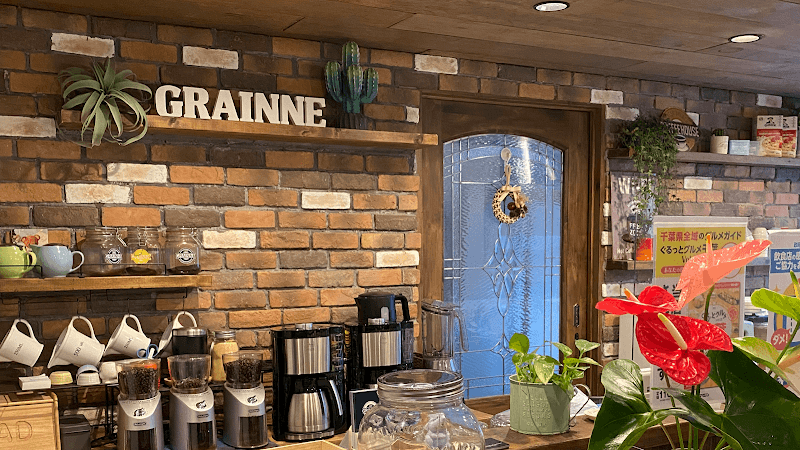 cafe GRAINNE×つぼ焼いも梵天堂の店内風景