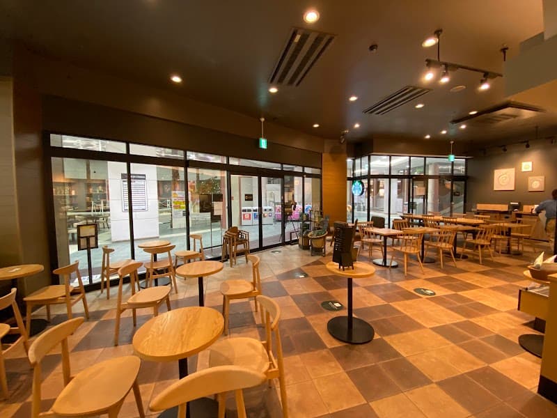 スターバックスコーヒー イオンモール桑名店の店内風景