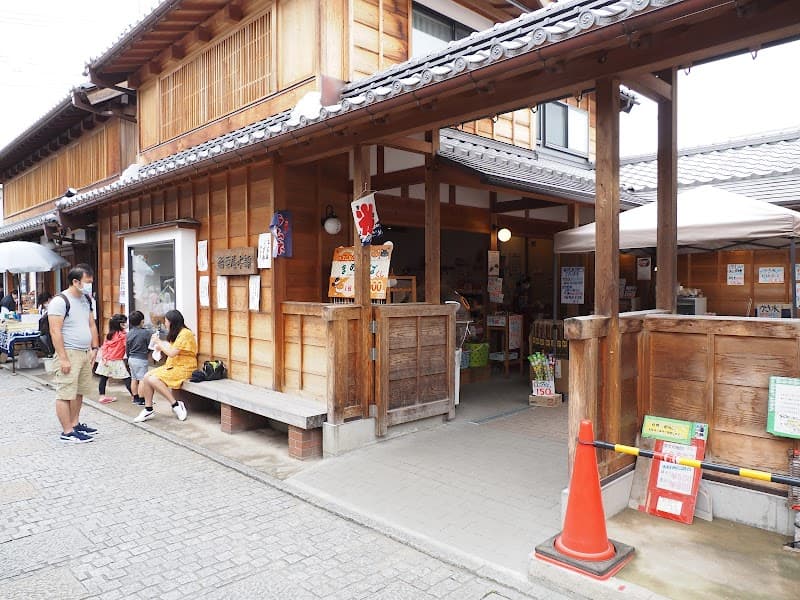 稲葉屋本舗の店内風景