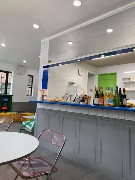 Cafe Stand Spoon