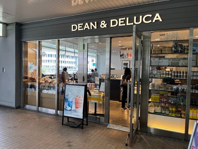 DEAN & DELUCA カフェ ODAKYU 湘南 GATE店