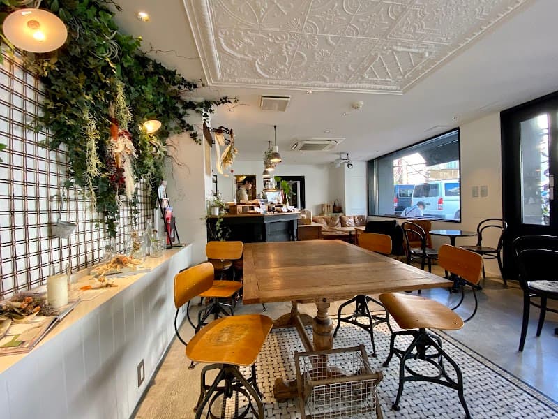 CAFE SANS NOMの店内風景