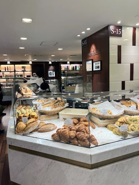 MAISON KAYSER 伊勢丹新宿店の写真