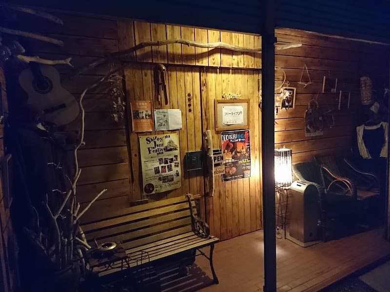 ラワンドゥラの店内風景