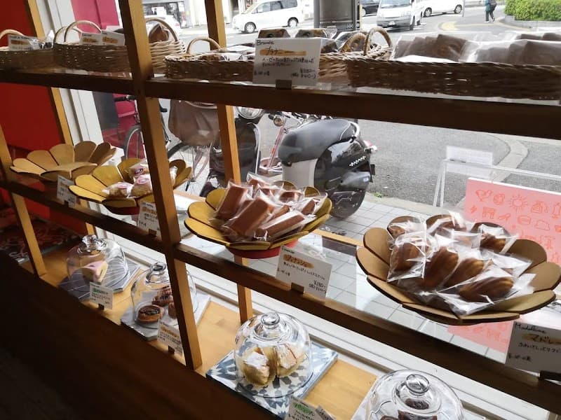 ル・シュクレクール 岸部