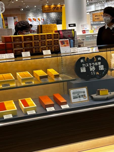 福砂屋 博多大丸エアポートショップの店内風景