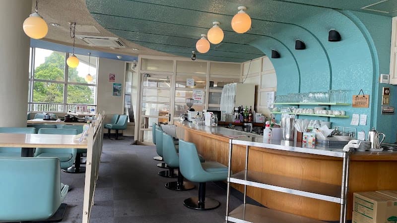 大川オアシスの店内風景
