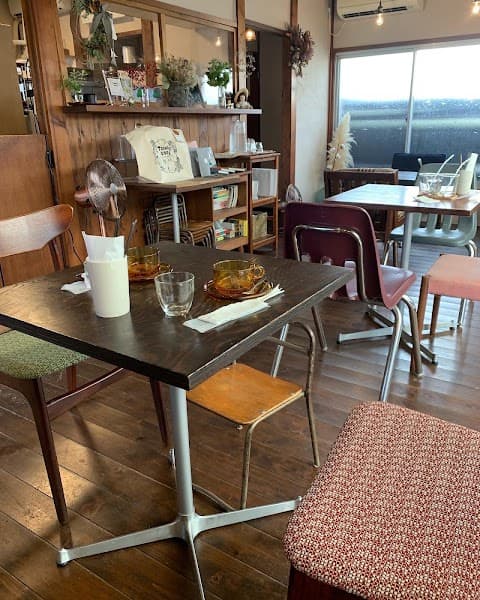 トンボ(TOONBO)CAFE