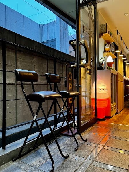 cafeナナセキ
