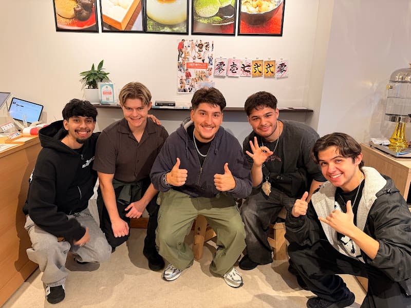 餅屋半兵衛 浅草の店内風景