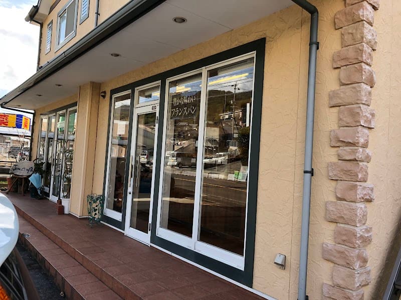 ブーランジェリーフジハラの店内風景