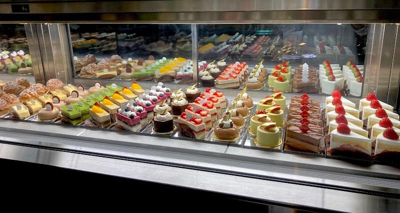 Pâtisserie Lumière (パティスリーリュミエール)