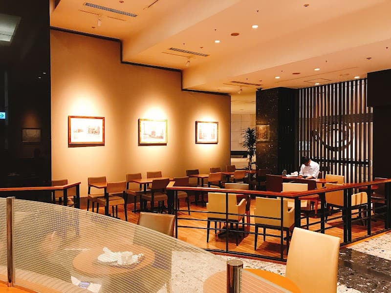 CAFE de CRIE カフェ・ド・クリエ グラン クイーンズスクエア横浜店