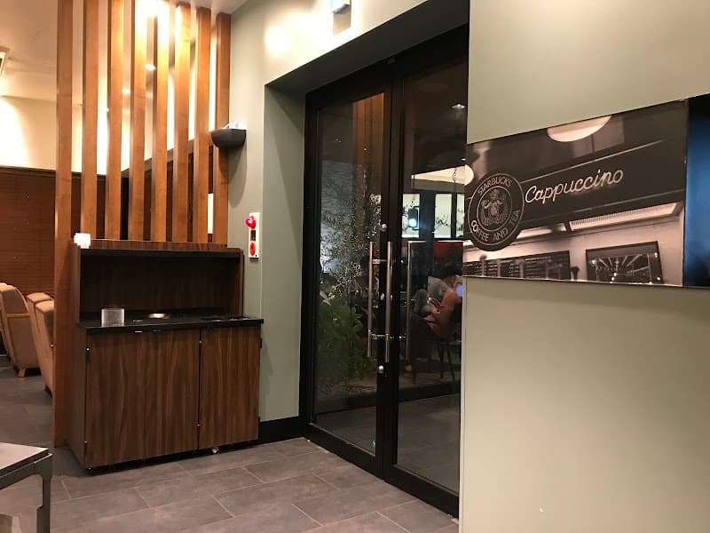 スターバックスコーヒー 名古屋自由ヶ丘店の写真