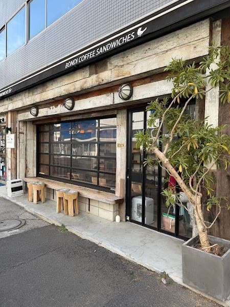 ボンダイカフェ ヨヨギビーチパークの店内風景