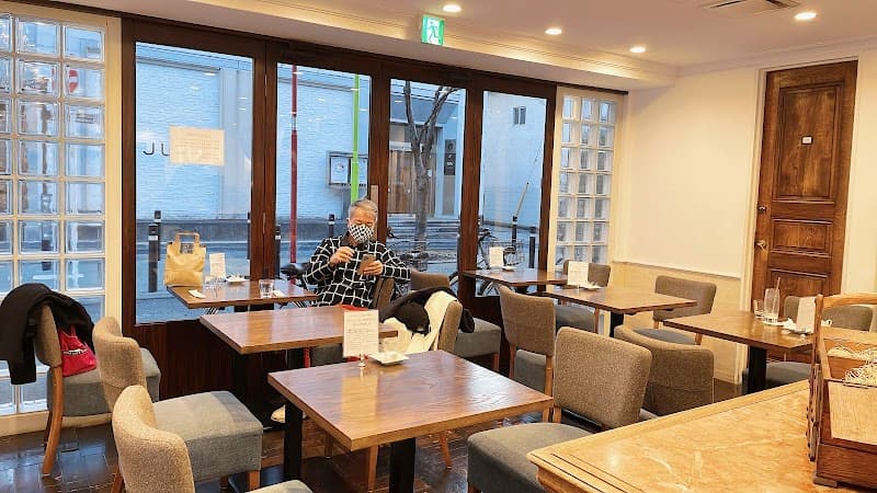 パティスリー・パリセヴェイユの店内風景