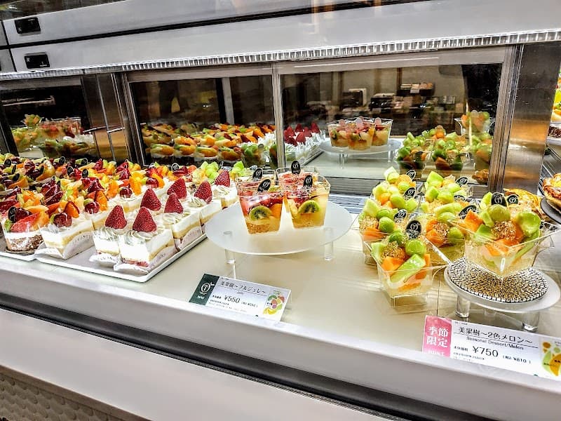 株式会社新宿高野 千葉そごう店の写真