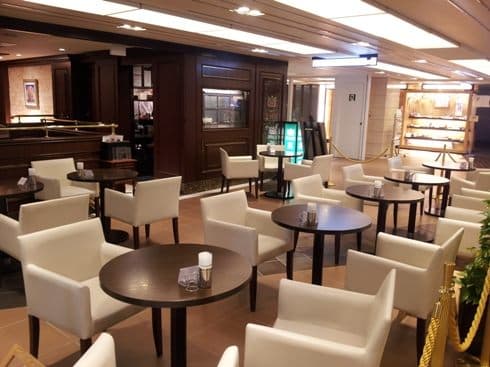 カフェ 英國屋 大阪ステーションシティ サウスゲートビル店
