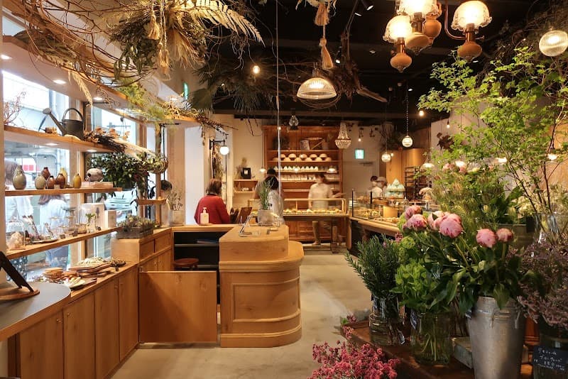 ジュウニブン ベーカリー 三軒茶屋本店