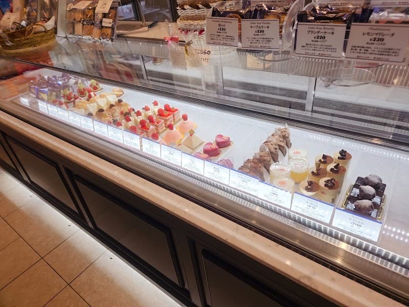 モナムールミッテン 府中店の写真