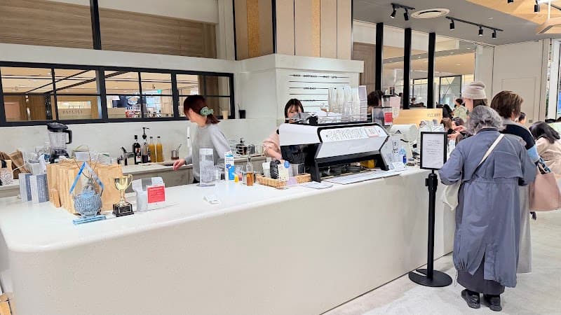 PATHFINDER TIME SNOB LUCUA大阪店の写真