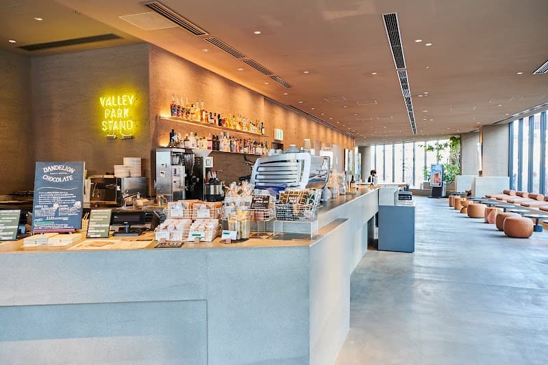 コーヒー エレメンツの店内風景