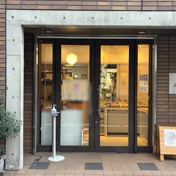 しろはとベーカリーの店内風景