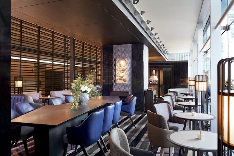 ザ・リッツ・カールトン カフェ＆デリの店内風景