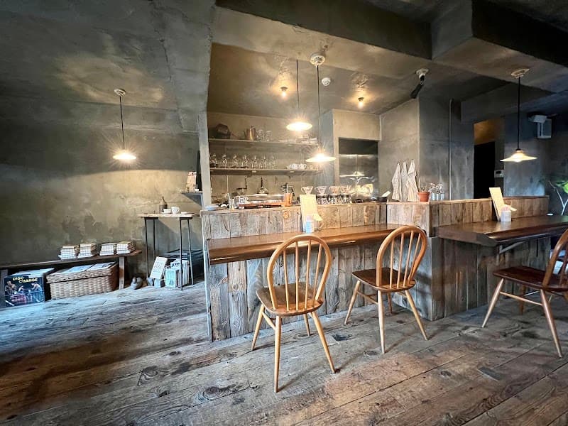 MOON FACTORY COFFEE