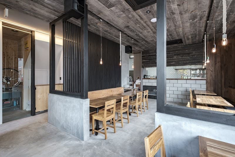 Snowy Niseko | Coffee & Cafe