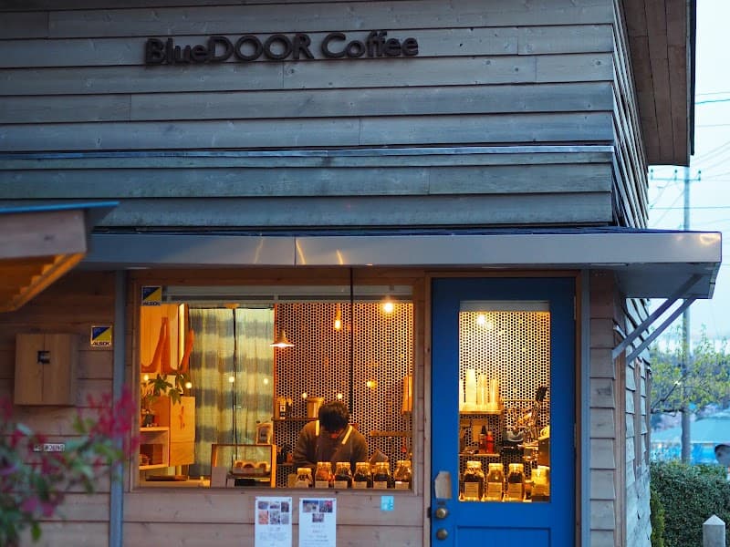 BlueDOOR Coffee
