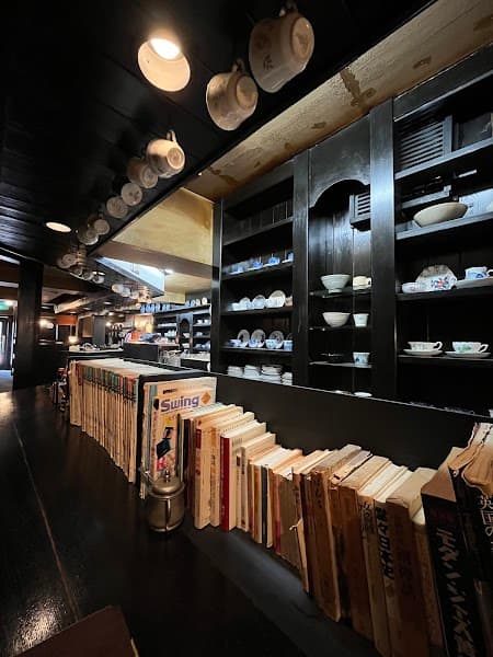 西原珈琲店 本山本店