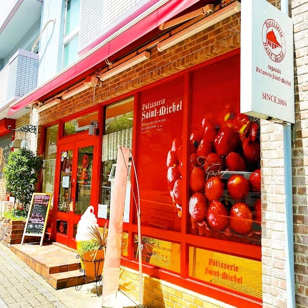 パティスリーサン・ミシェルの店内風景