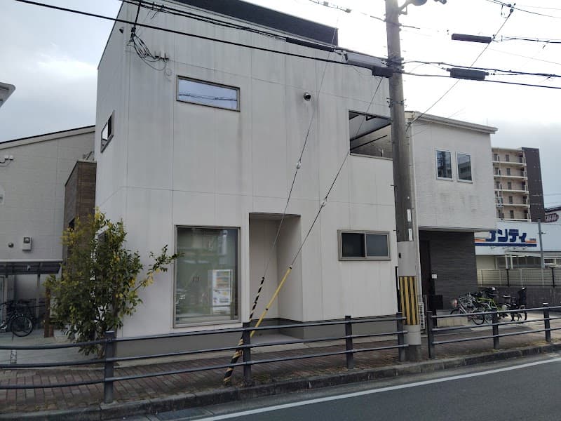 パティスリー ボンボン