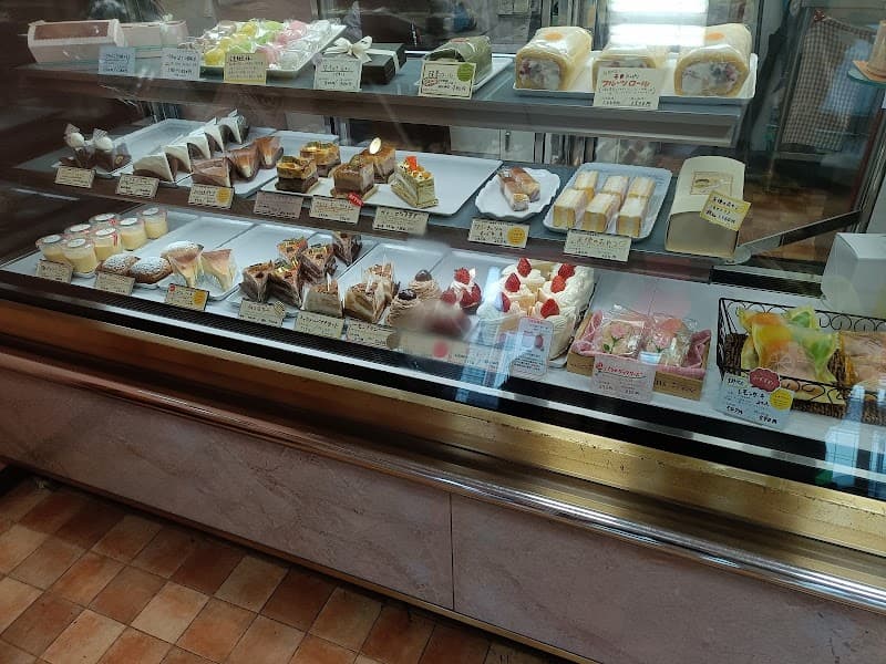 パティスリーレタン東口駅前店