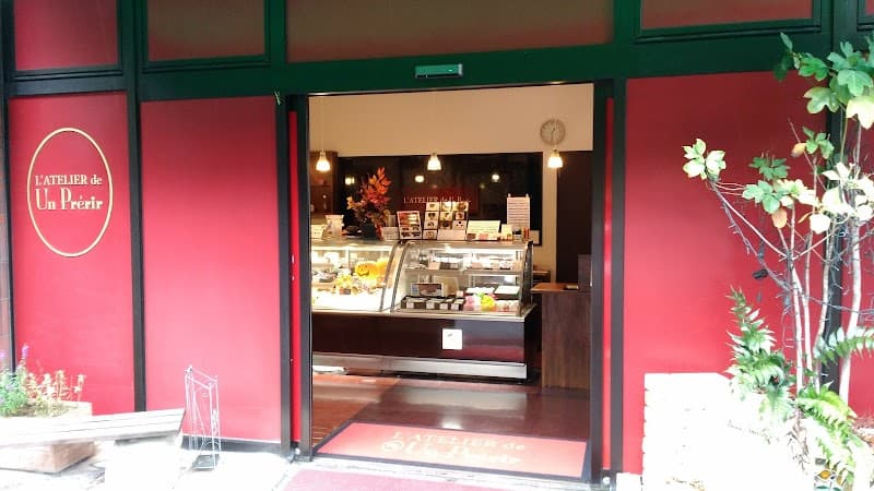 ラトリエドゥ・アンプレリールの店内風景