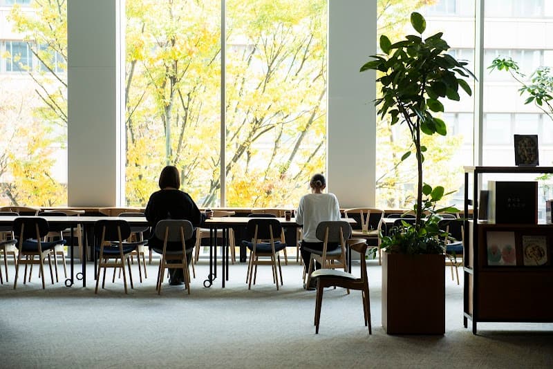 THREE TIMES COFFEEの店内風景